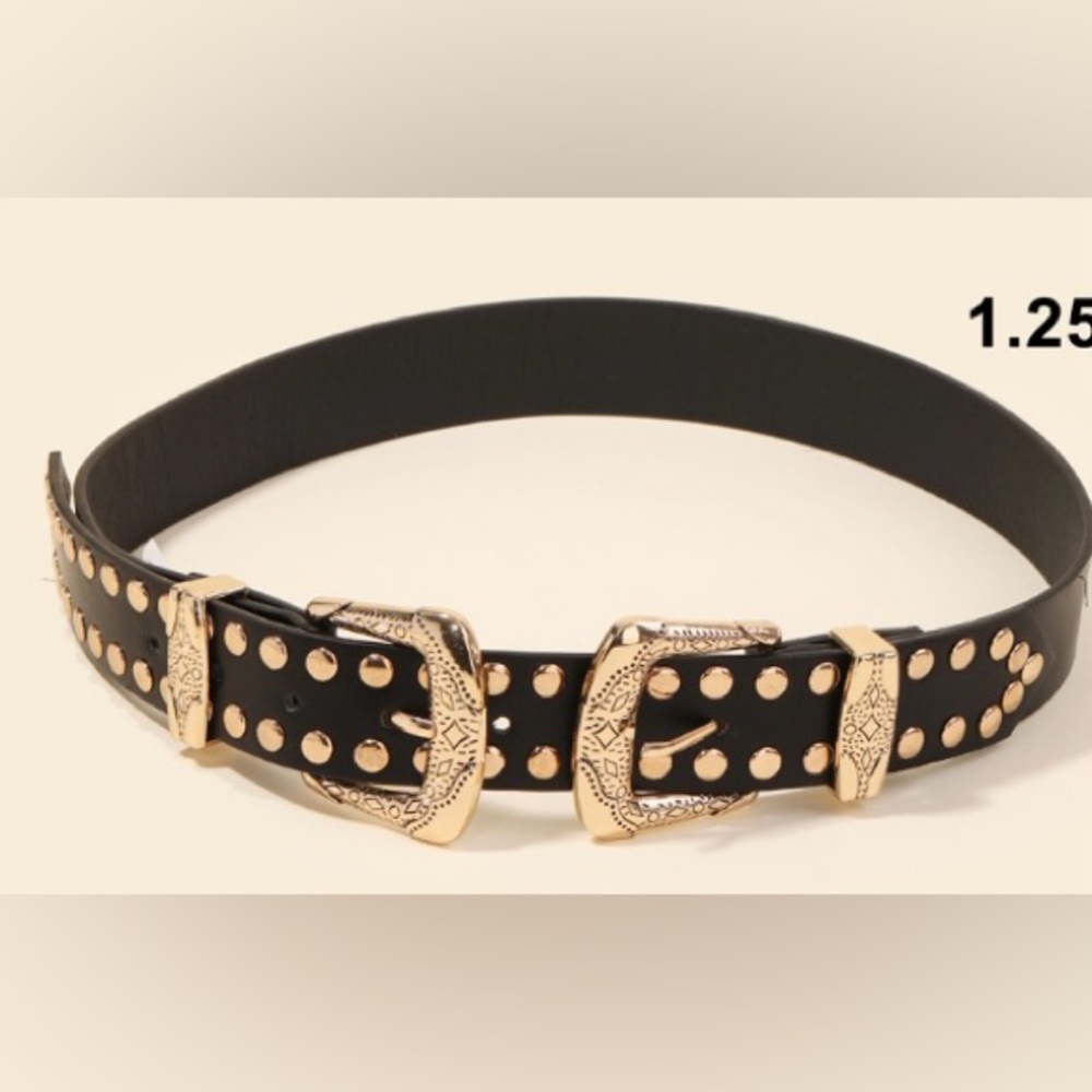 New🔥 Studded Faux Leather
Belt. Size:L-XL